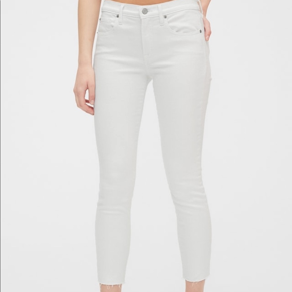 GAP White Jeans